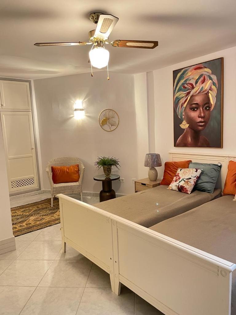 Villa Parque Del Conde, Ocean View Адехе Екстериор снимка