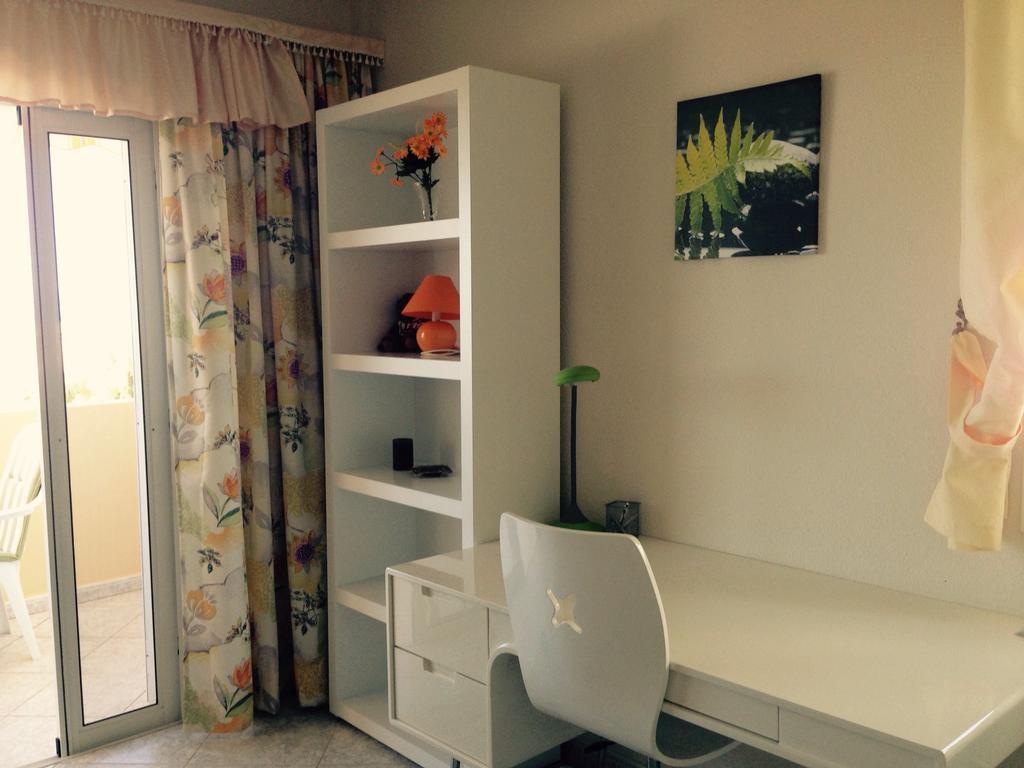 Villa Parque Del Conde, Ocean View Адехе Екстериор снимка